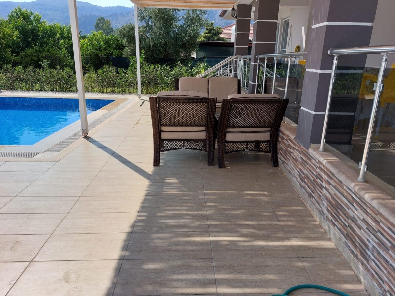 Villa Liya